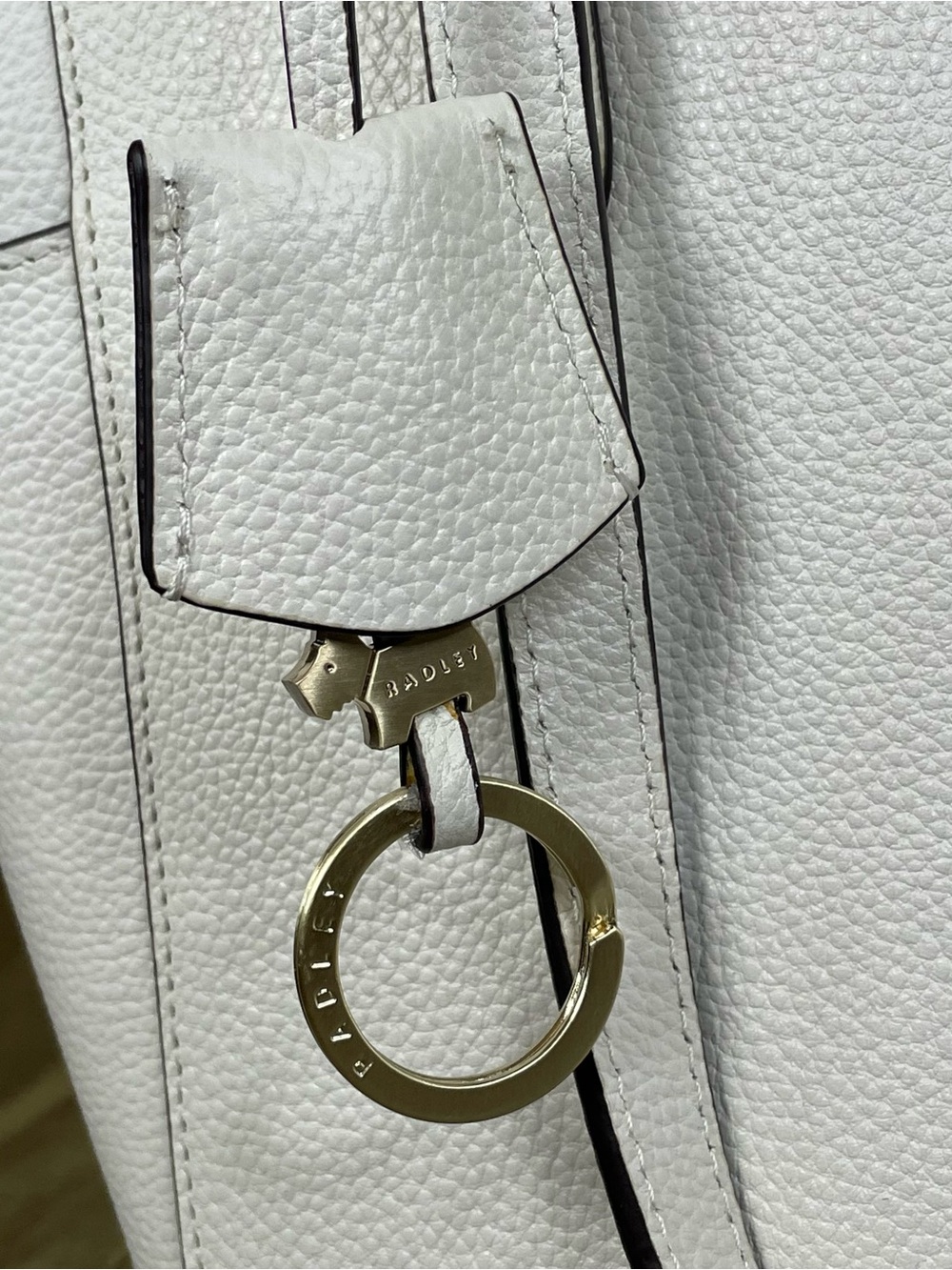 RADLEY London Silk Street Ziptop Shoulder White Handbag New with Tags - Picture 5 of 12